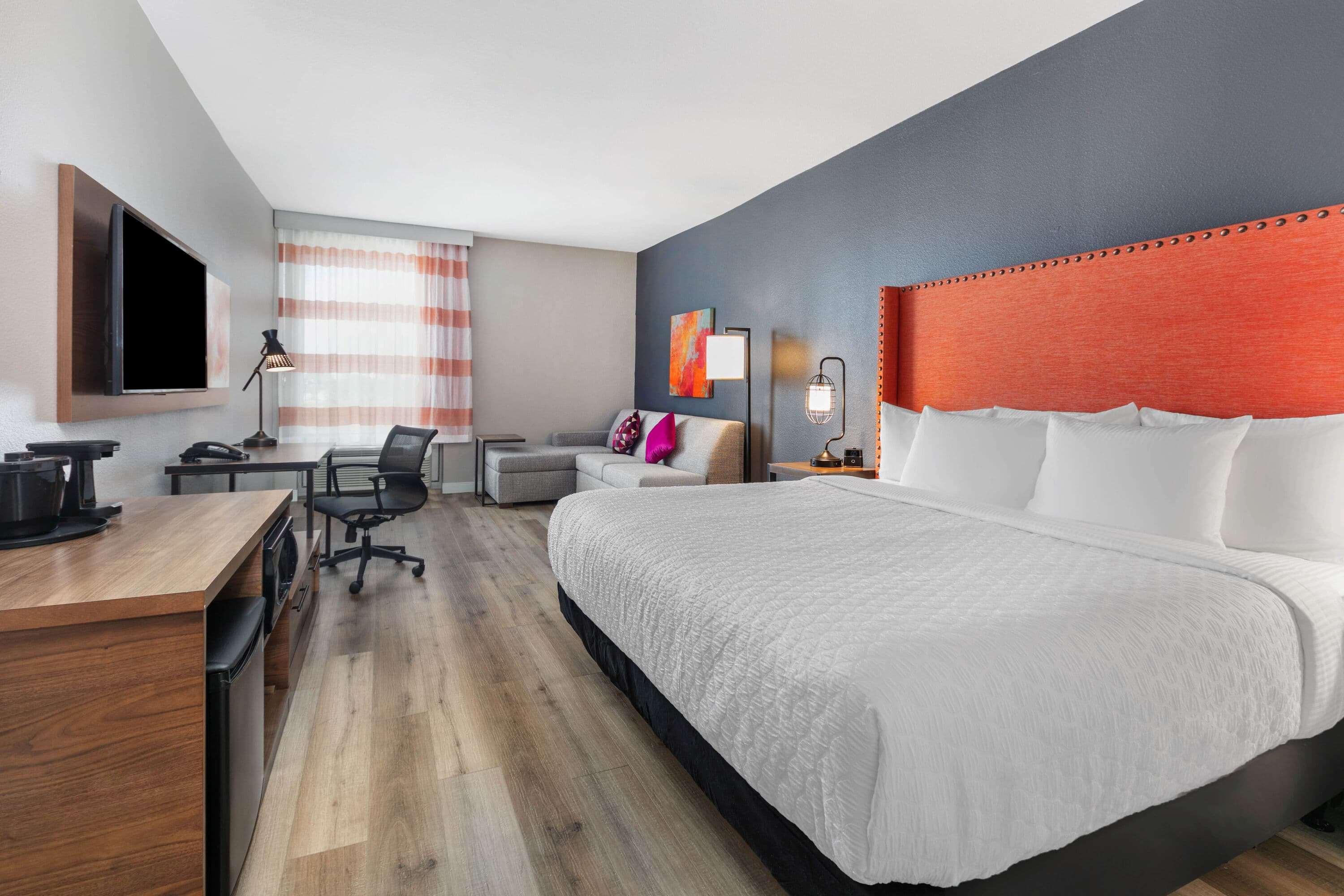 La Quinta Inn & Suites By Wyndham لويسفيل المظهر الخارجي الصورة